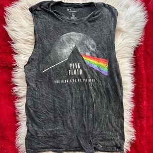 Pink Floyd Distressed Black Tee